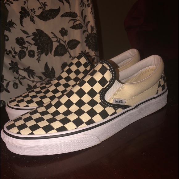 checkered vans size 10